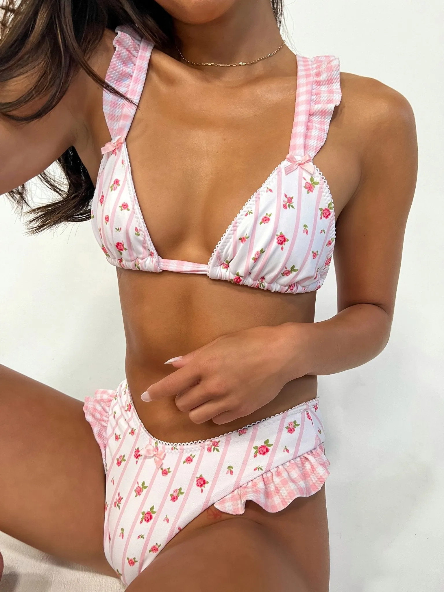 Alina Cottage Rose Ruffle Top