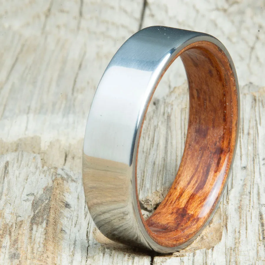 Classic mens titanium wedding band with Bubinga