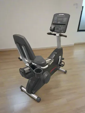 Life Fitness Integrity Series Recumbent Bike
