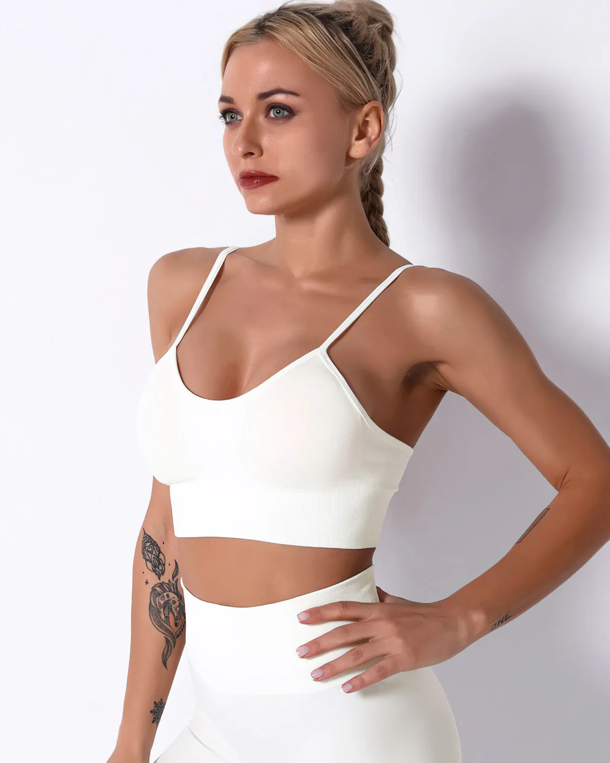 Mikaela Sports Bra - Beige