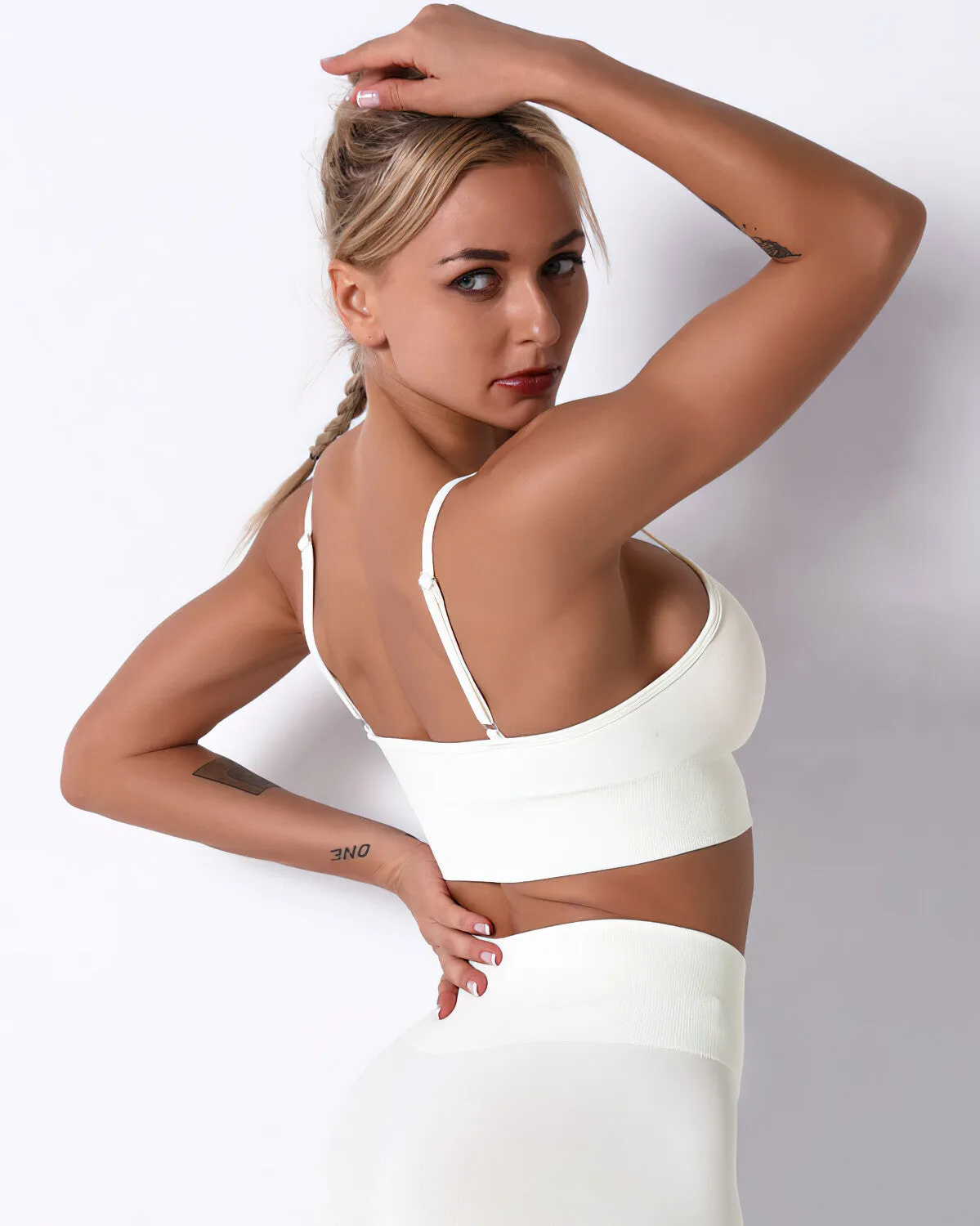 Mikaela Sports Bra - Beige