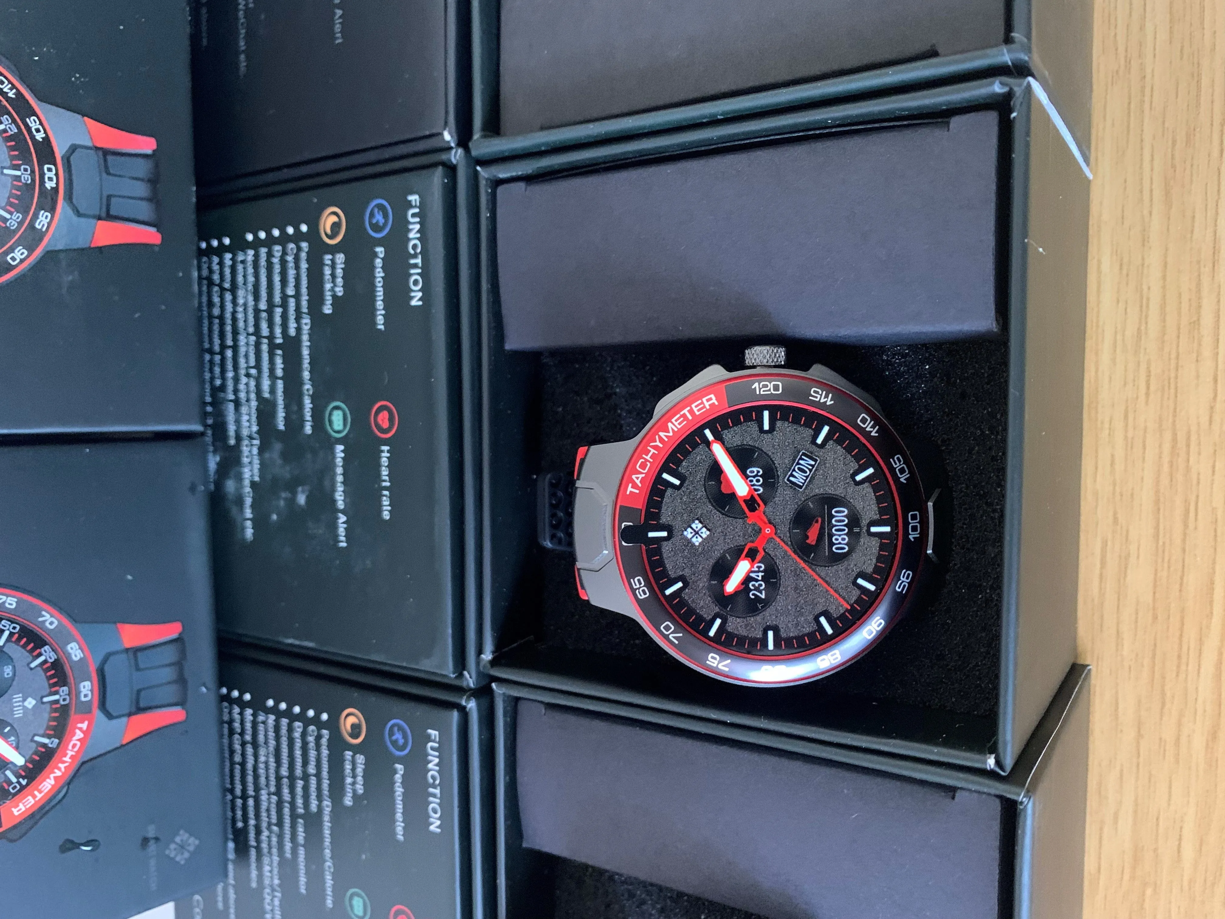 SMARTOBY  E15 Sport Red - Extra Straps availible go to accessories