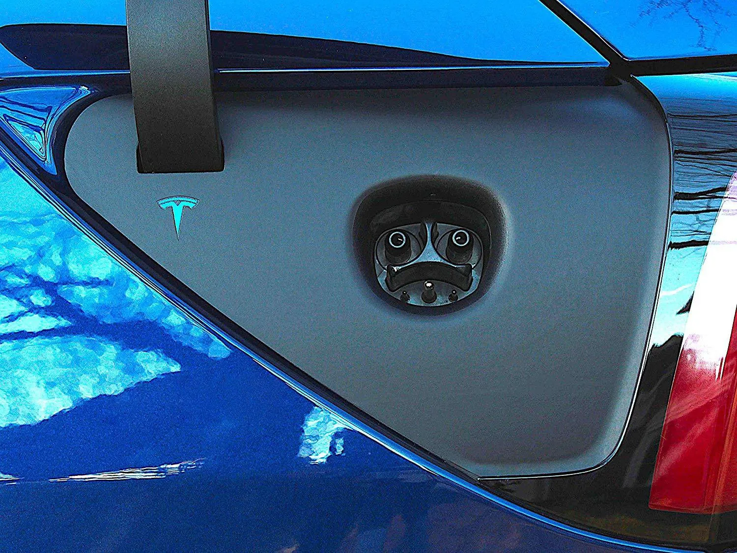 Tesla Model 3 & Y Charging Dock Wrap