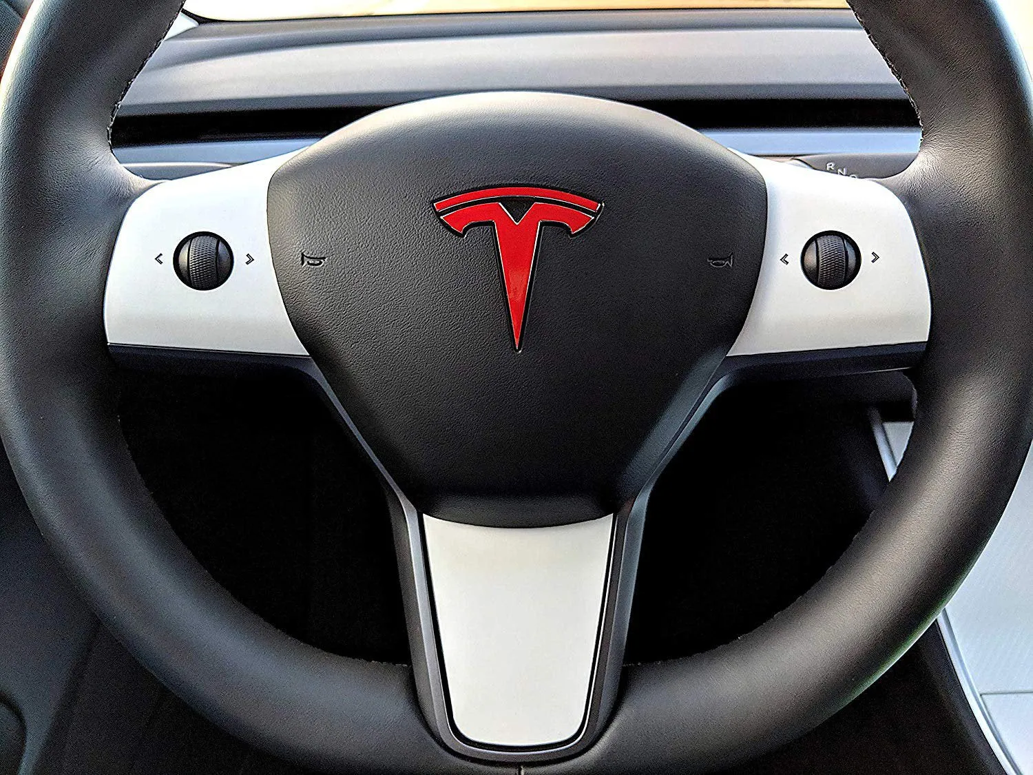 Tesla Model 3 & Y Steering Wheel Wrap